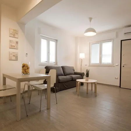 Excelsior - Via Pertini Piombino