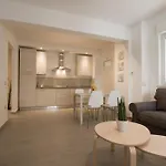 Excelsior - Via Pertini * بيومبينوا